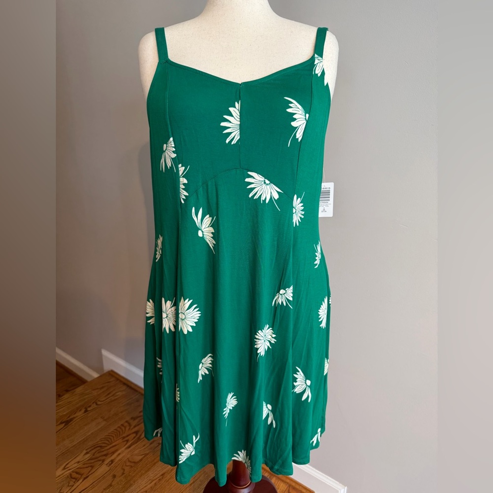 NWT Torrid Green w/Daisy Floral Supersoft Tank Dress - Torrid Size 3 (22-24, 3X)